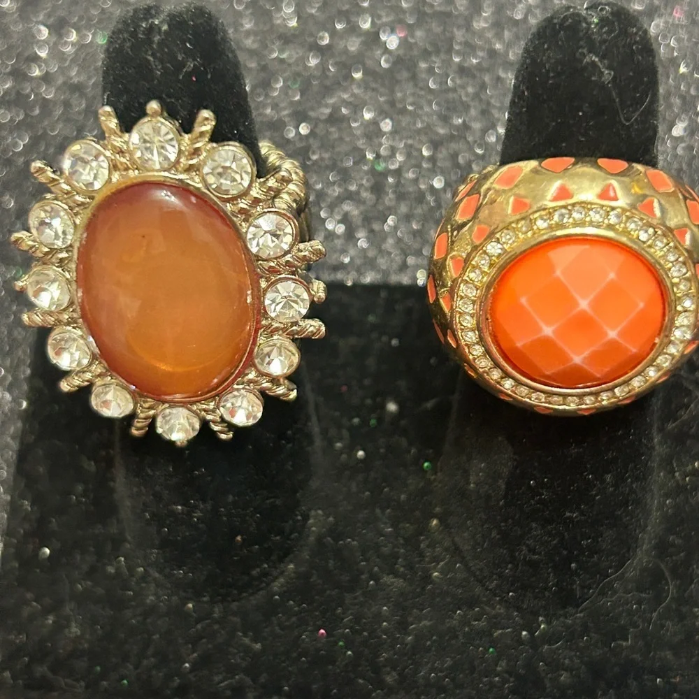 P2 2 Elegant Gold and Orange and Vintage Women's rings lot Stretch bands